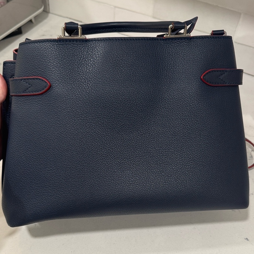 Louis Vuitton Navy Lockme - Picture 12 of 13